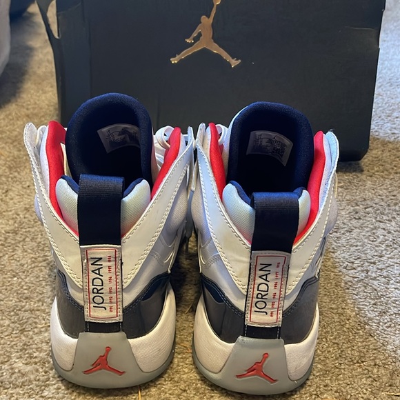 J’s - Picture 4 of 4